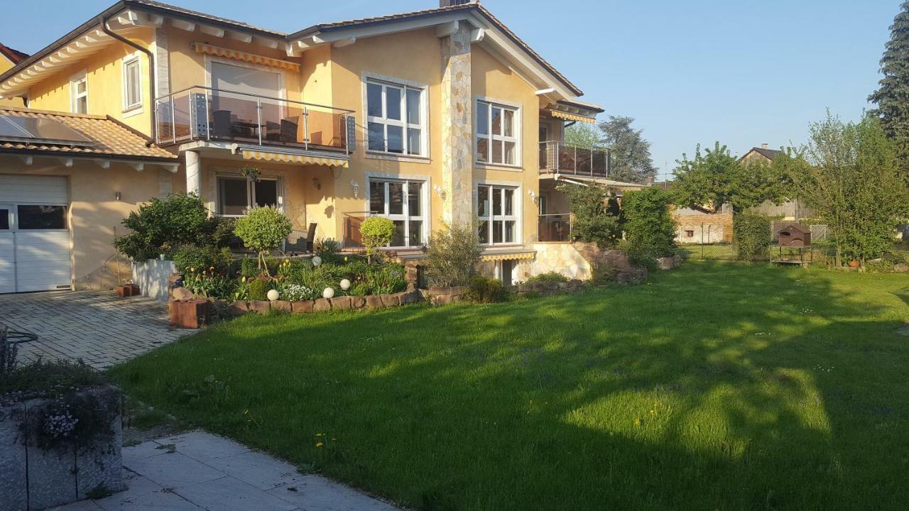 Rust-Fewo-Hotel Buitenkant foto